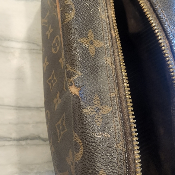Louis vuitton toiletry bag 25 - Picture 10 of 13